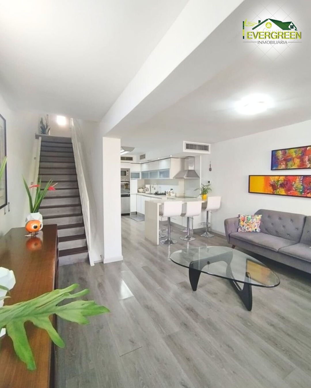 Apartamento en venta a Resd. Plaza Marina - Lecheria