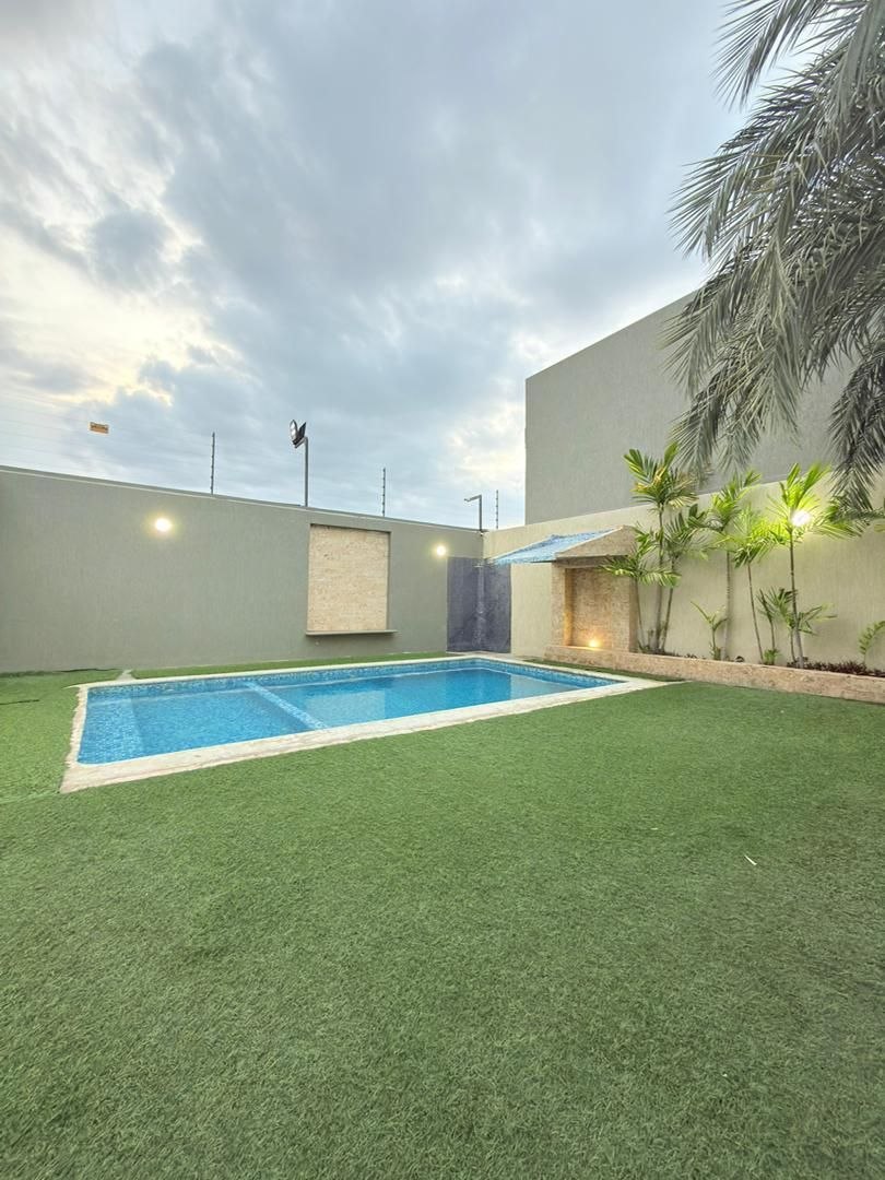 Townhouse Resdidencia Costanera Village, Nueva Barcelona