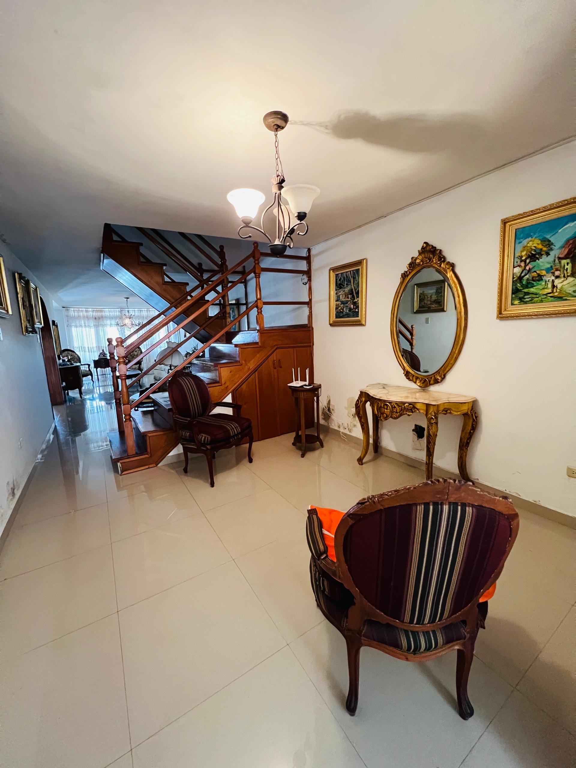 Venta Casa C.R. Puerto Principe Lecheria