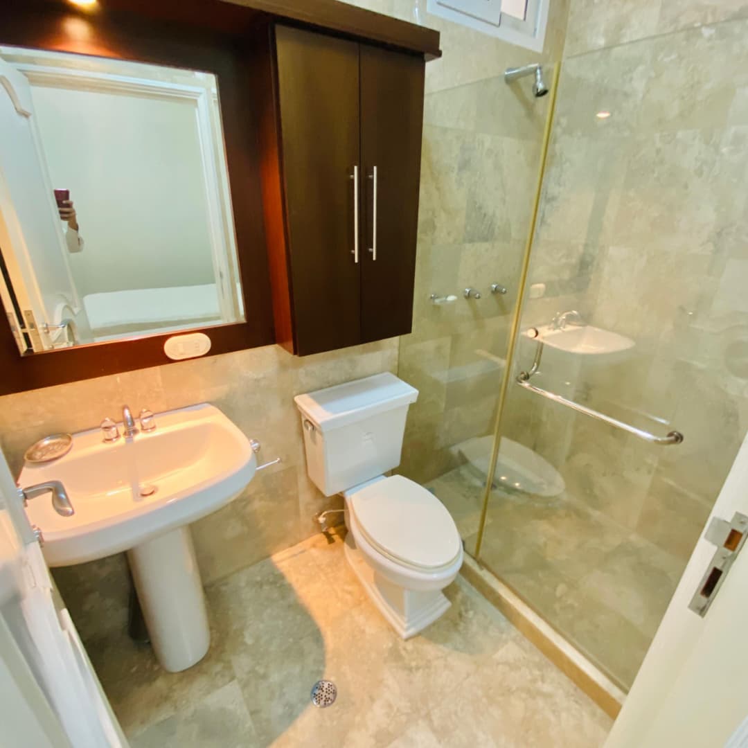 Casa en Alquiler -  Urbanización Las Villas Lechería